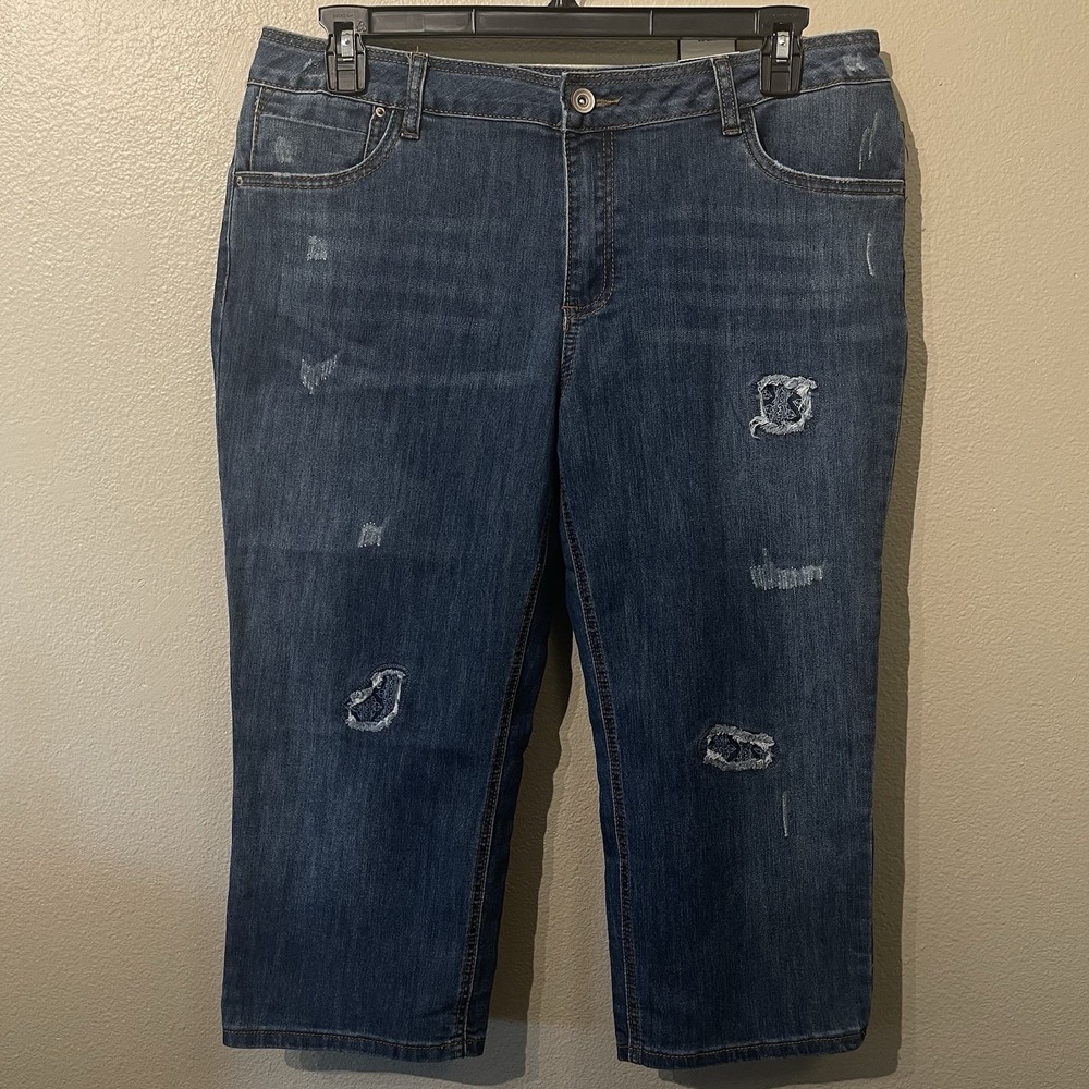 NWT JW Denim Jeans Capris Straight Leg‎ Distressed Western Style Stretch Size 14